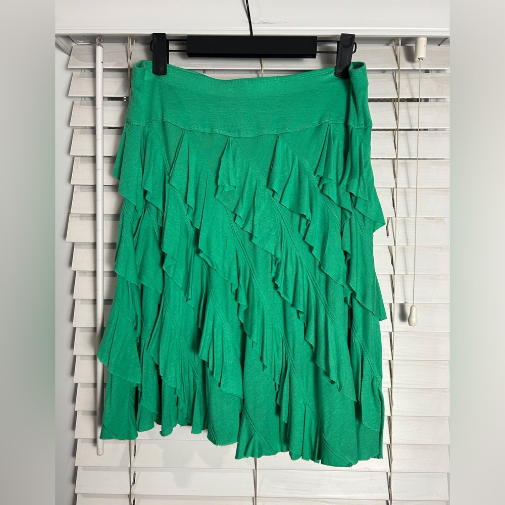 INC International Concepts Large Emerald Green Ruffled Asymmetrical Skirt Y2K